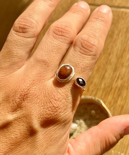 anillo gaia plata onix negro facetado jaspe